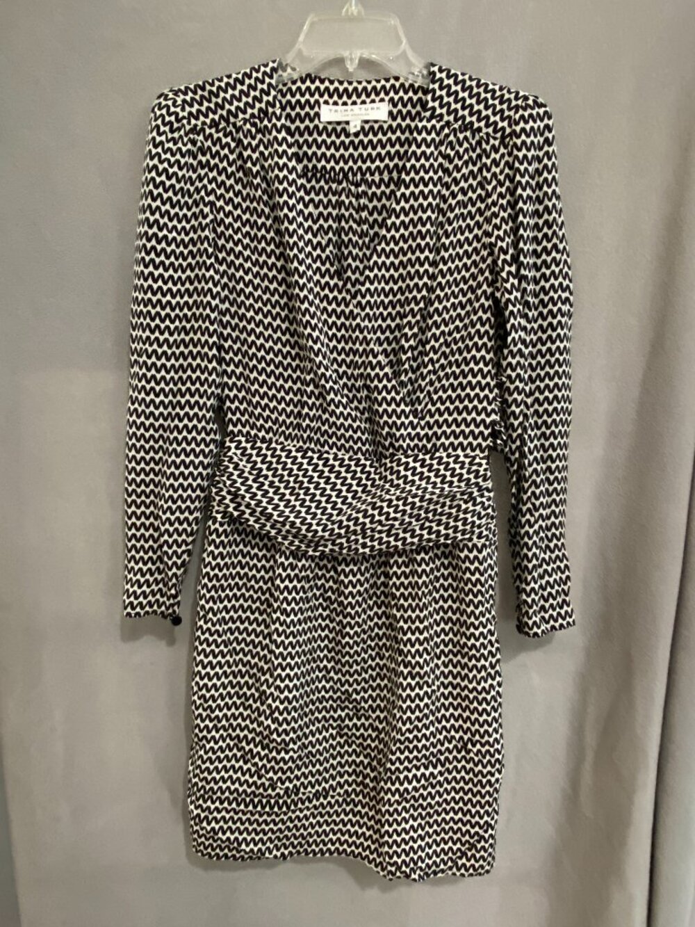 Trina Turk Black White Geometric Print Long Sleeve Sheath Dress Size 4